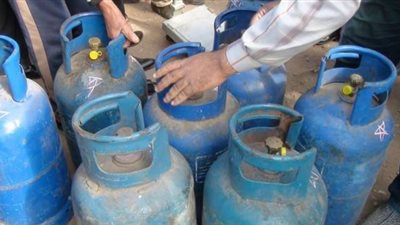 ضبط 32 اسطوانه بوتاجاز مدعمه قبل بيعها بالسوق السوداء في الفيوم 