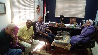 وكيل تعليم كفر الشيخ تستقبل المستشار العسكري لبحث استعدادات العام الدراسى