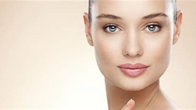 عادات خاطئة عند تنظيف البشرة.. ابتعدي عنها