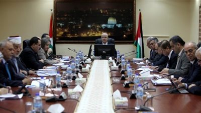 مجلس الوزراء الفلسطيني يرفض 