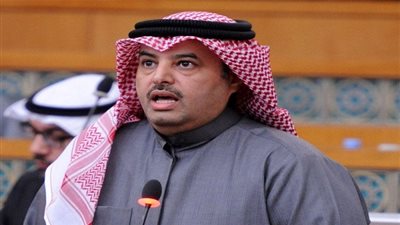 النائب الكويتي مبارك الحجرف: استجواب وزير التجارة على خلفية تجاوزات مالية لا يقبل التسويف