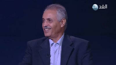 وزير فلسطيني سابق: 