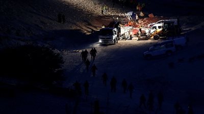 عاجل.. تفاصيل اقتحام الاحتلال الإسرائيلي الوادي الأحمر استعدادا لهدمه (صور)