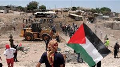 فلطسين تطالب بالتحقيق في جرائم الاحتلال بالخان الأحمر