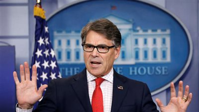 واشنطن تخطط لفرض عقوبات إضافية ضد قطاع الطاقة الروسي