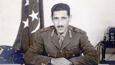 حكايات اليوم.. هارون الرشيد يتولى الخلافة .. ورحيل 