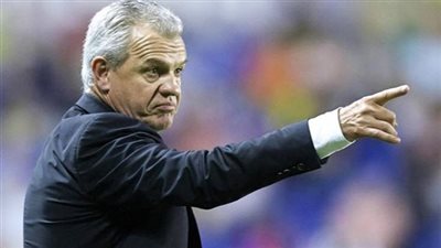 أجيري يتحفظ على ضم نجم الأهلي للمنتخب