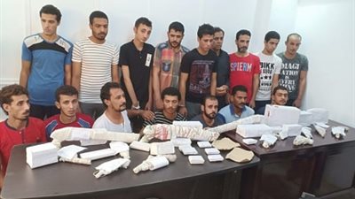 الأمن يُداهم 