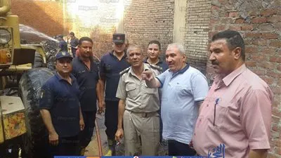 السيطرة على حريق في أحد مصانع المياه الغازية بالخانكة (صور)