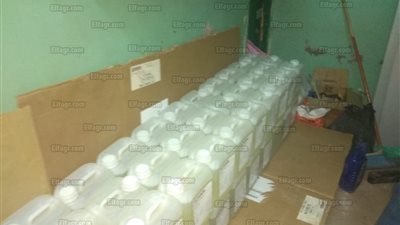 ضبط أدوية كيماوية مجهولة المصدر داخل شقة بالأميرية (صور)