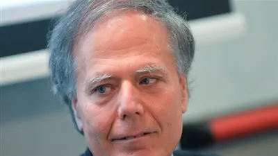 ميلانيزي: إيطاليا تعتبر الحكومة الشرعية بليبيا المحور الأساسي للتعامل