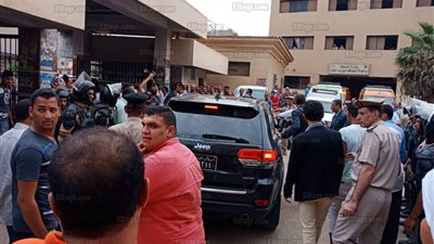 بعد زيارة قصيرة.. وزيرة الصحة تغادر وحدة 