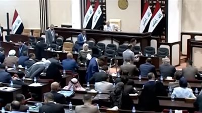 انتهاء عملية التصويت لاختيار النائب الأول لرئيس البرلمان العراقي