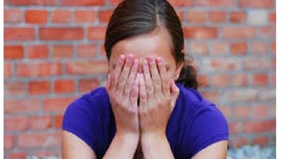 مسن يعتدي جنسيًا على طفلة عمرها 12 عامًا