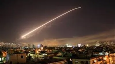 هجوم صاروخي إسرائيلي يستهدف مطار دمشق (فيديو)