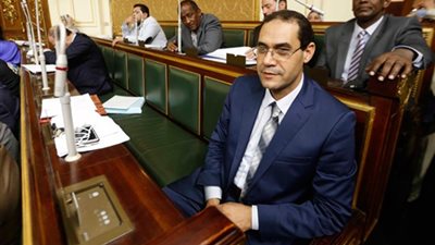 اجتماع عاجل بـ