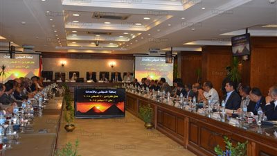 محافظ الجيزة: 41 مشروع مياه وصرف بتكلفة 6.6 مليارات جنيه 