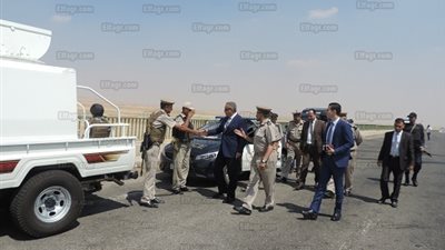 مدير أمن الفيوم يتفقد الخدمات والتمركزات الأمنية على الطريق الأقليمي (صور)