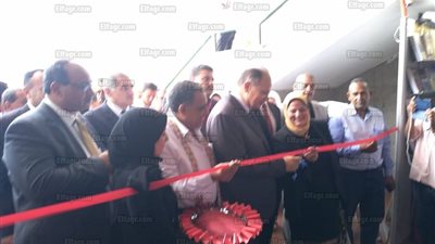 محافظ الفيوم يفتتح المعرض الأول للكتاب بقصر الثقافة (فيديو وصور)