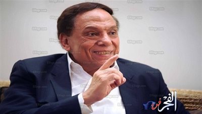 عادل إمام طبيب نفسي لمسؤول سياسي في رمضان 2019