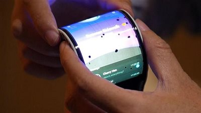 الهواتف الذكية القابلة للطي ستأتي بديلا لأجهزة الكمبيوتر