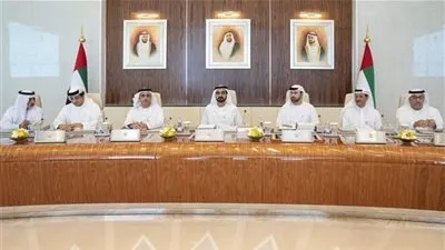 الإمارات تسمح للوافدين بالإقامة طويلة الأمد بعد سن التقاعد