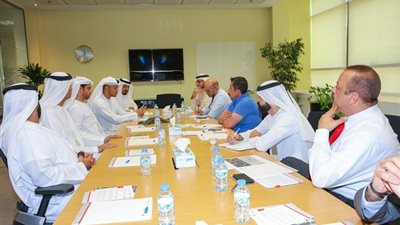 اقتصادية ابوظبي تلتقي ممثلي وكالات السيارات لمناقشة شكاوى المستهلكين 