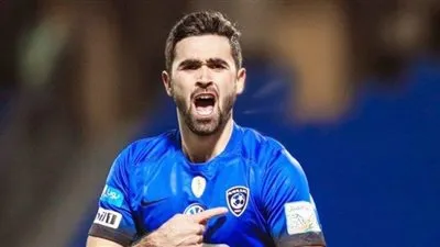 بعد صفقة خربين.. تعرف على أبرز النجوم العرب بتاريخ الدوري المصري