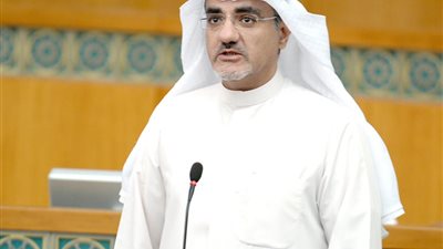 نائب كويتي يقترح فتح باب البدل على مخصصات 