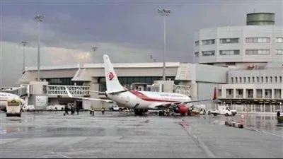 إقالة رئيس أمن مطار الجزائر بعد فرار جنرال إلى فرنسا