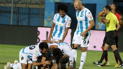 مهاجم بيراميدز يقترب من الرحيل