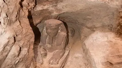 7  معلومات عن تمثال أبو الهول المكتشف بمعبد 