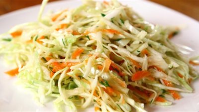 طريقة تحضير سلطة كول سلو 