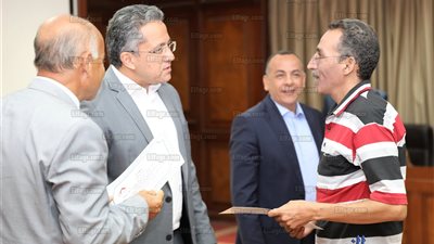 وزير الآثار يكرم 13 مرممًا مصري لتميزهم على مستوى الجمهورية (صور)