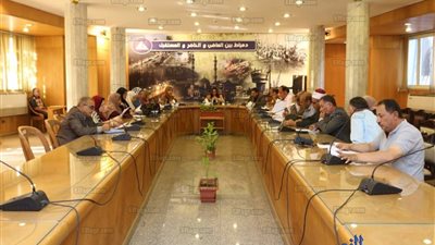 ننشر تفاصيل اجتماع المجلس القومي للسكان برئاسة محافظ دمياط (صور)