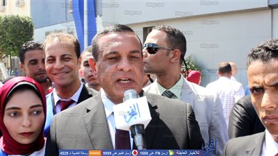 محافظ البحيرة لـ