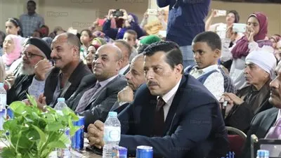 تعليم قنا يكرّم أوائل الطلاب بالمراحل التعليمية المختلفة (فيديو وصور)