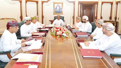 عُمان تطرح عدة مشاريع بقيمة 35 مليون ريال في مناقصات 