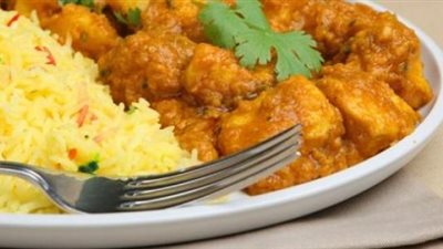 دجاج بالكاري على الطريقة الصينية.. جربي تحضيره