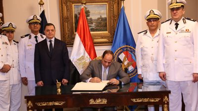 الرئيس السيسي يلتقي أعضاء المجلس الأعلى للشرطة