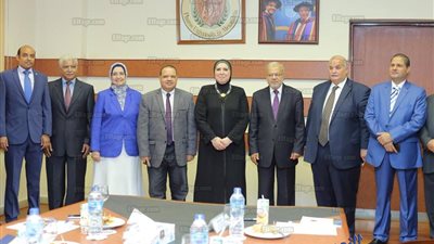 جهاز تنمية المشروعات يوقع  مذكرة تفاهم مع جامعة فاروس بالإسكندرية  (صور)