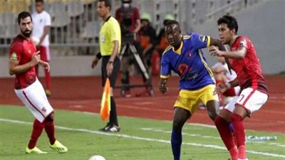 قناة مفتوحة تنقل مباراة الأهلي وحوريا في دوري أبطال أفريقيا ومشاهدة البث المباشر