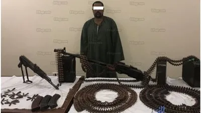 ضبط مزارع بأسيوط بحوزته رشاش جرينوف وبندقية آلية