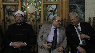 وزير الأوقاف والفقي يحضران عزاء شقيق أبو شقة بـ
