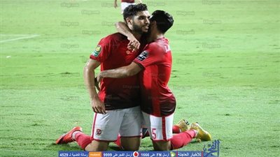 كارتيرون يستقر على تشكيل الأهلي أمام حوريا