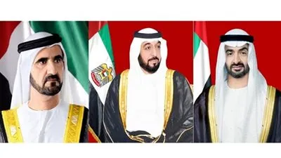 رئيس الإمارات ونائبه ومحمد بن زايد يهنئون خادم الحرمين باليوم الوطني السعودي