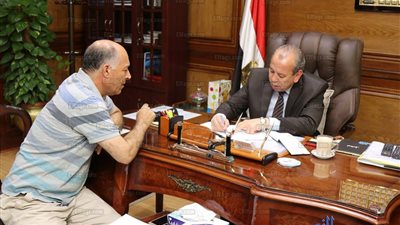 محافظ كفرالشيخ يعلن عن خطة متكاملة لتغيير المحولات الكهربائية المتهالكة   