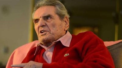 بعد رحيله.. تعرف على 3 أفلام سينمائية شارك فيها أسطورة الأهلي عادل هيكل