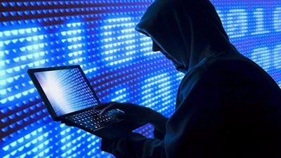 تسريب مشاهد فاضحة لفنانة شهيرة بعد اختراق حسابها (صور)