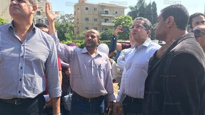 وزير الآثار يتفقد أعمال ترميم قصر البارون (صور)